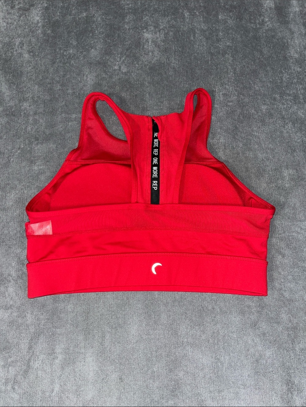 Zyia All Star Sports Bra Size large  red